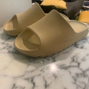 First released Bone Yeezy slides
